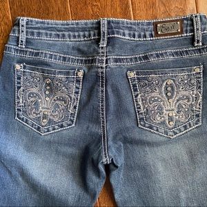 Earl Jean Blue Embellished Pockets Jeans